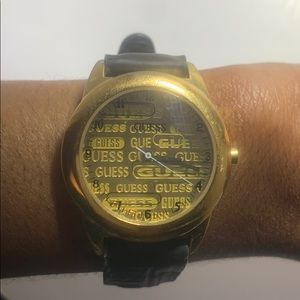 1996 Guess Women leather band Watch